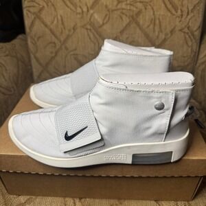 Nike Air Fear Of God Moccasin In Pure Platinum Black Sail Size 7.5 EUC